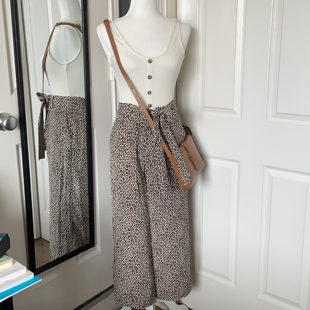 J.Crew Leopard Print silk pants - Picture 6 of 11